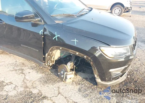 2020 Jeep Compass Altitude 4X4 из США, поврежденный, VIN 3C4NJDBB7LT209493